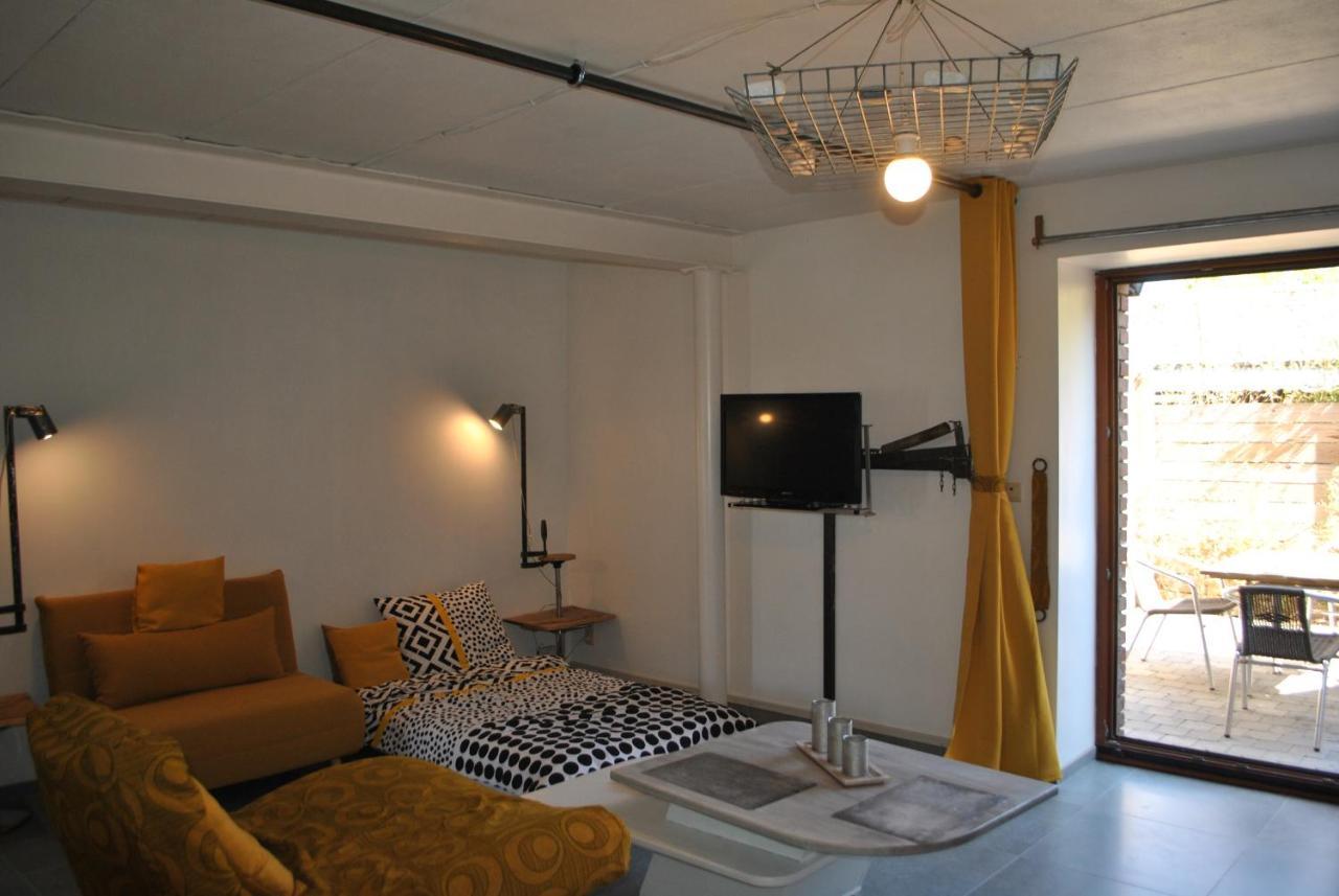 Le gîte du Loup Couvin Extérieur photo