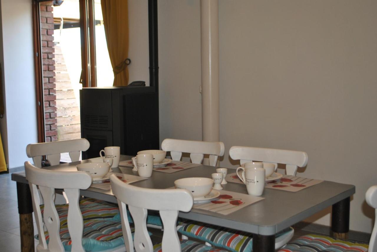 Le gîte du Loup Couvin Extérieur photo